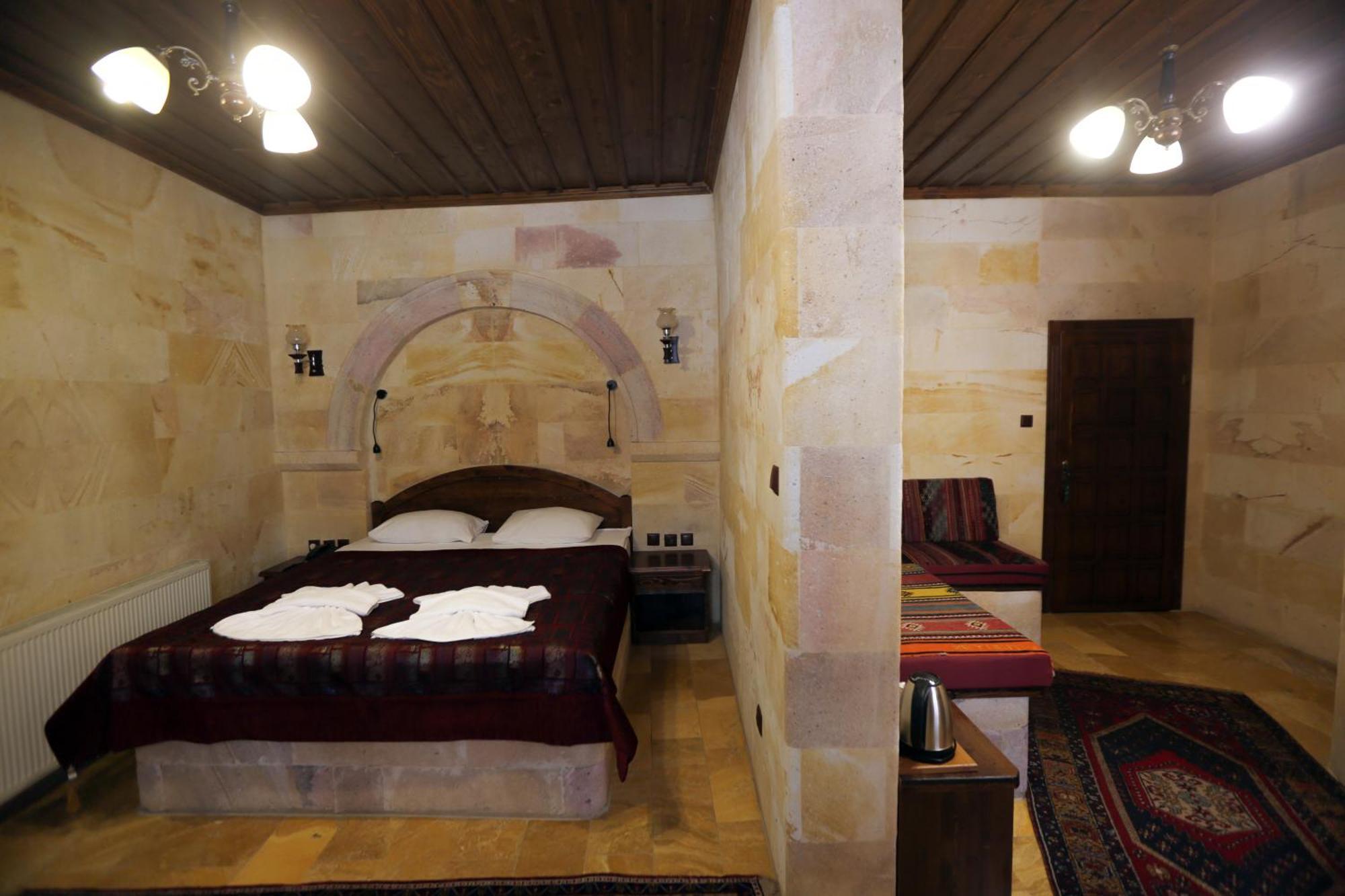 อาคูชุน โฮเต็ล Hotel อูร์กุบ ภายนอก รูปภาพ