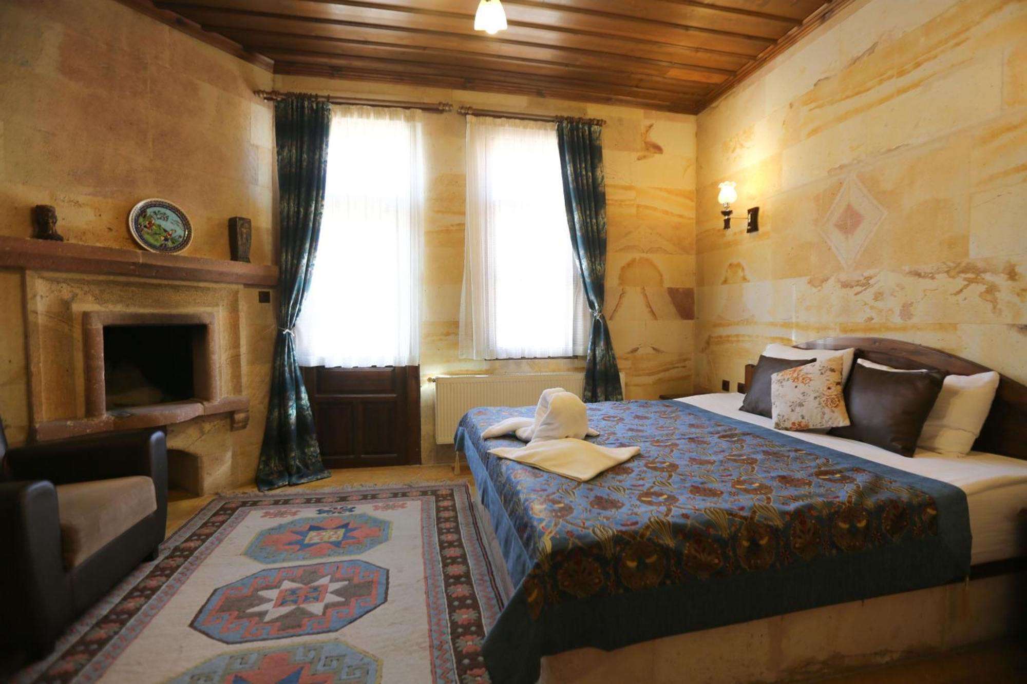 อาคูชุน โฮเต็ล Hotel อูร์กุบ ภายนอก รูปภาพ