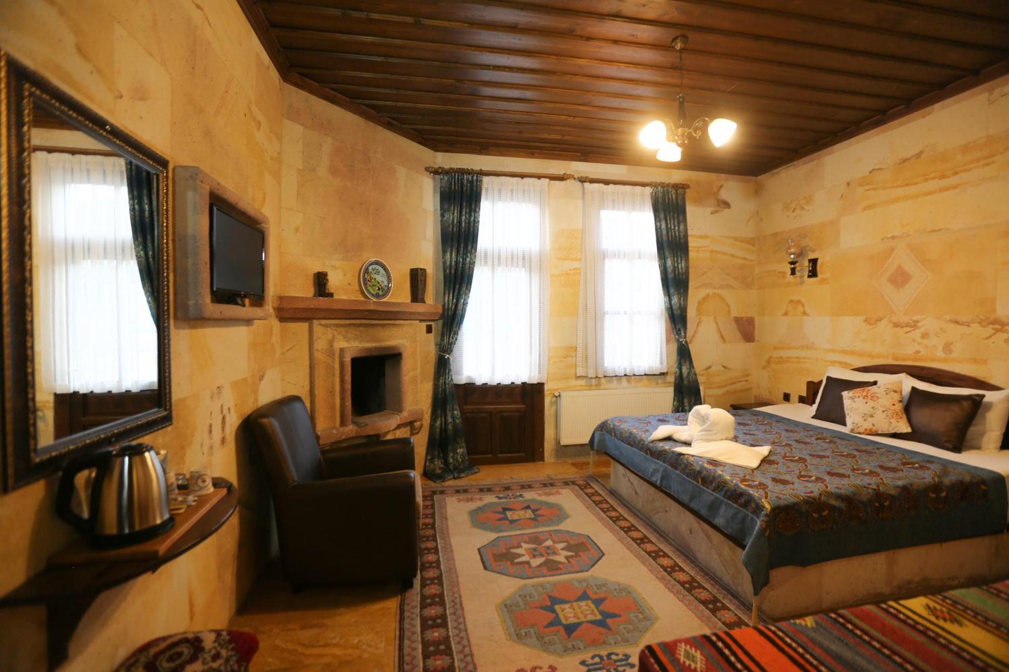 อาคูชุน โฮเต็ล Hotel อูร์กุบ ภายนอก รูปภาพ