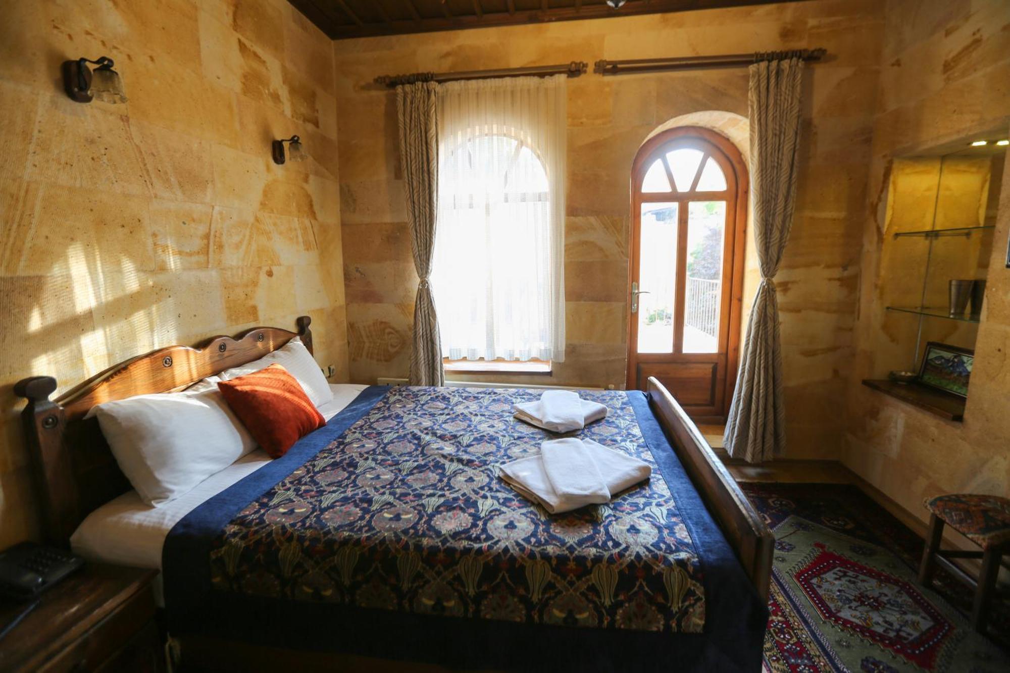 อาคูชุน โฮเต็ล Hotel อูร์กุบ ภายนอก รูปภาพ