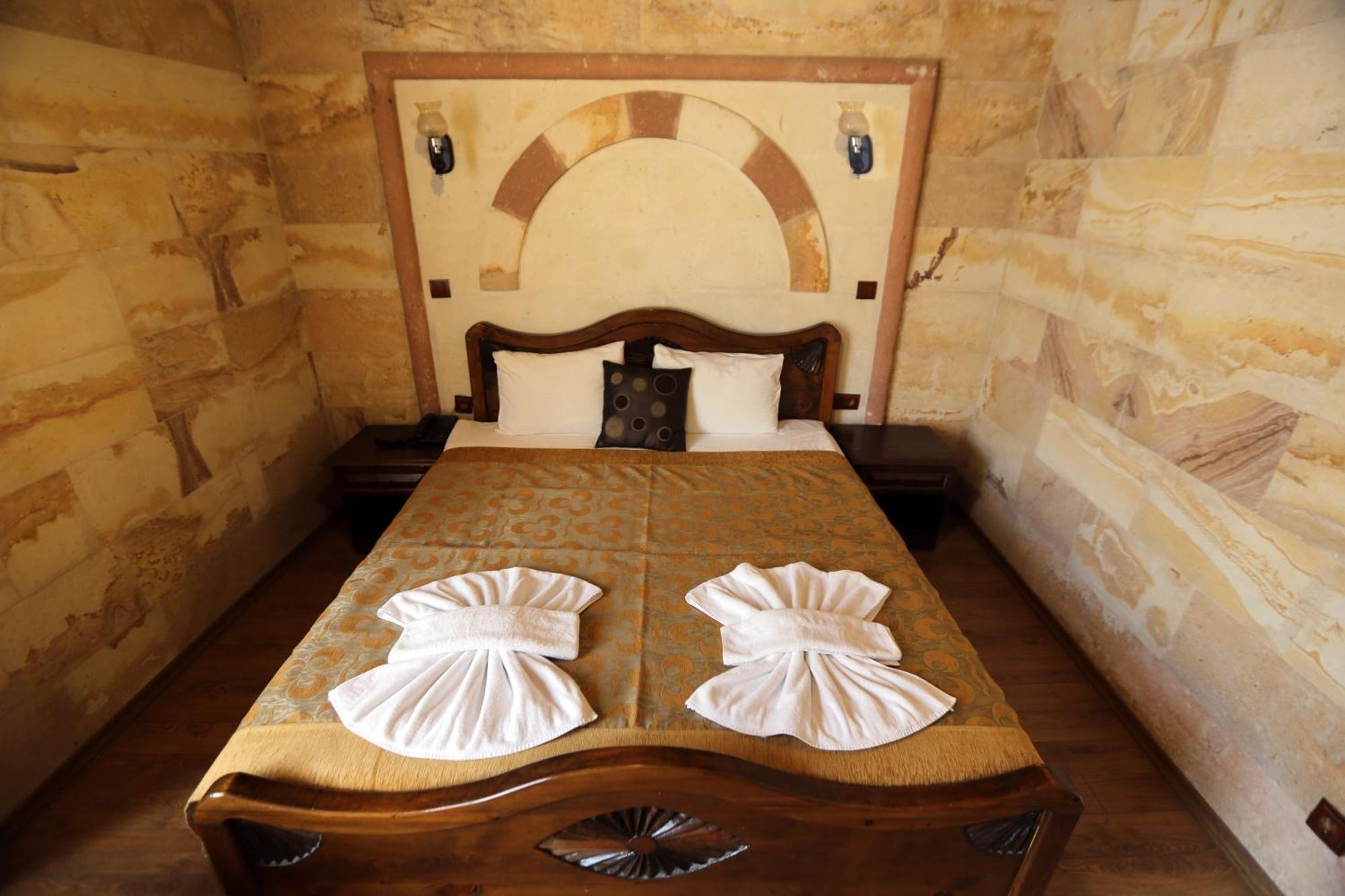 อาคูชุน โฮเต็ล Hotel อูร์กุบ ภายนอก รูปภาพ