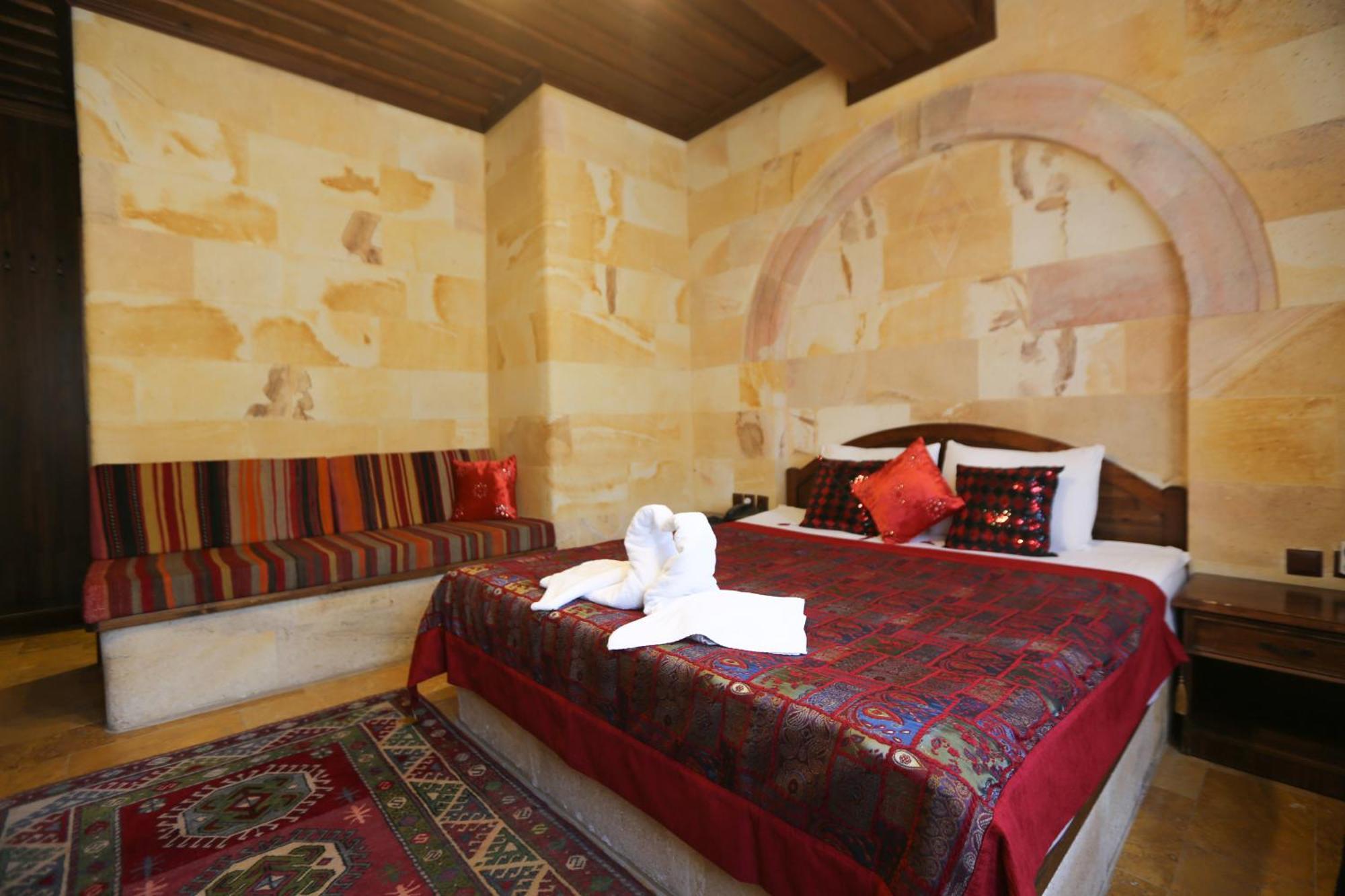 อาคูชุน โฮเต็ล Hotel อูร์กุบ ภายนอก รูปภาพ