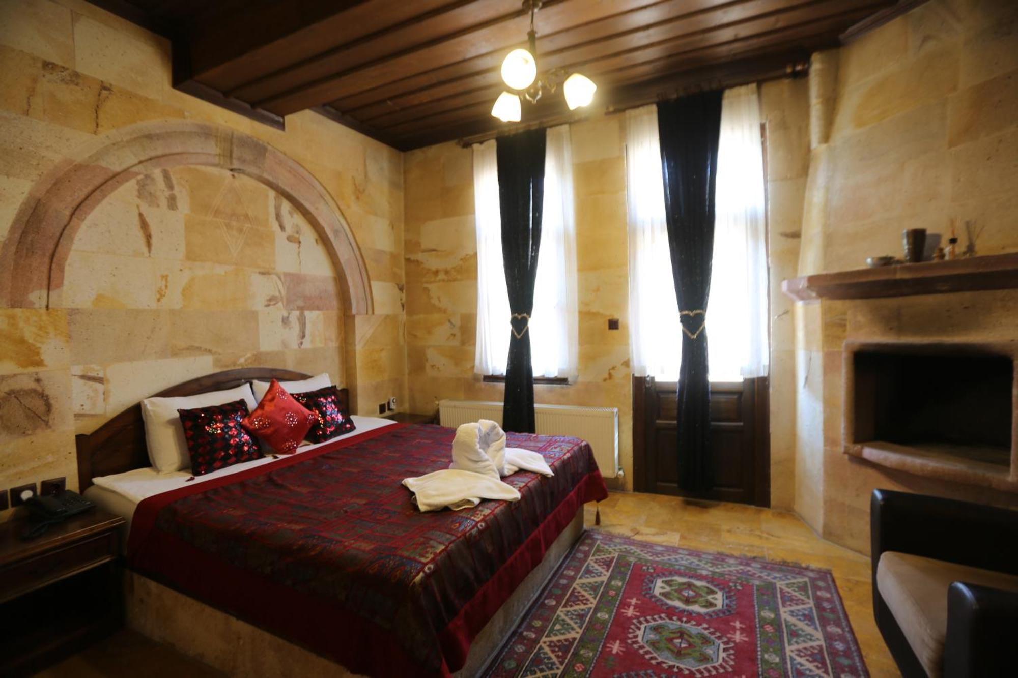 อาคูชุน โฮเต็ล Hotel อูร์กุบ ภายนอก รูปภาพ