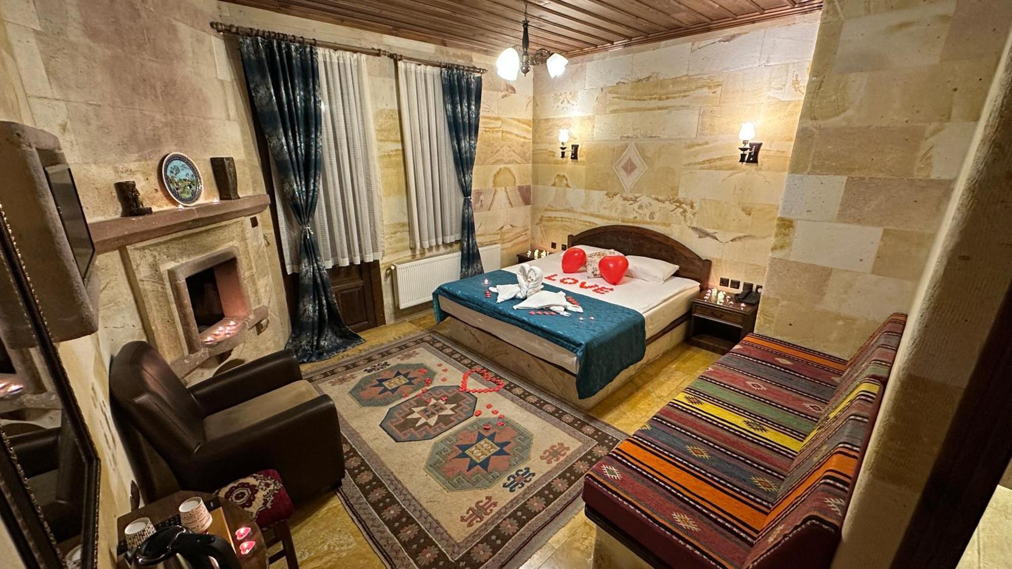 อาคูชุน โฮเต็ล Hotel อูร์กุบ ภายนอก รูปภาพ