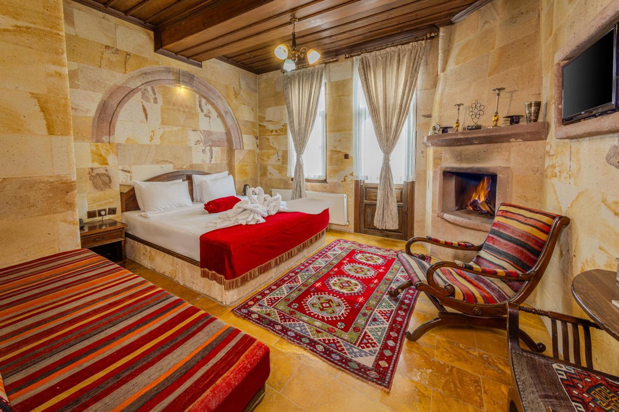 อาคูชุน โฮเต็ล Hotel อูร์กุบ ภายนอก รูปภาพ